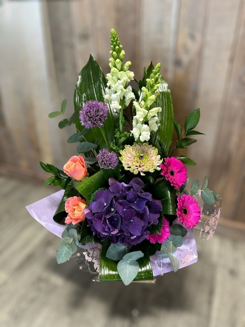 Luxe Box Flowers Arrangement