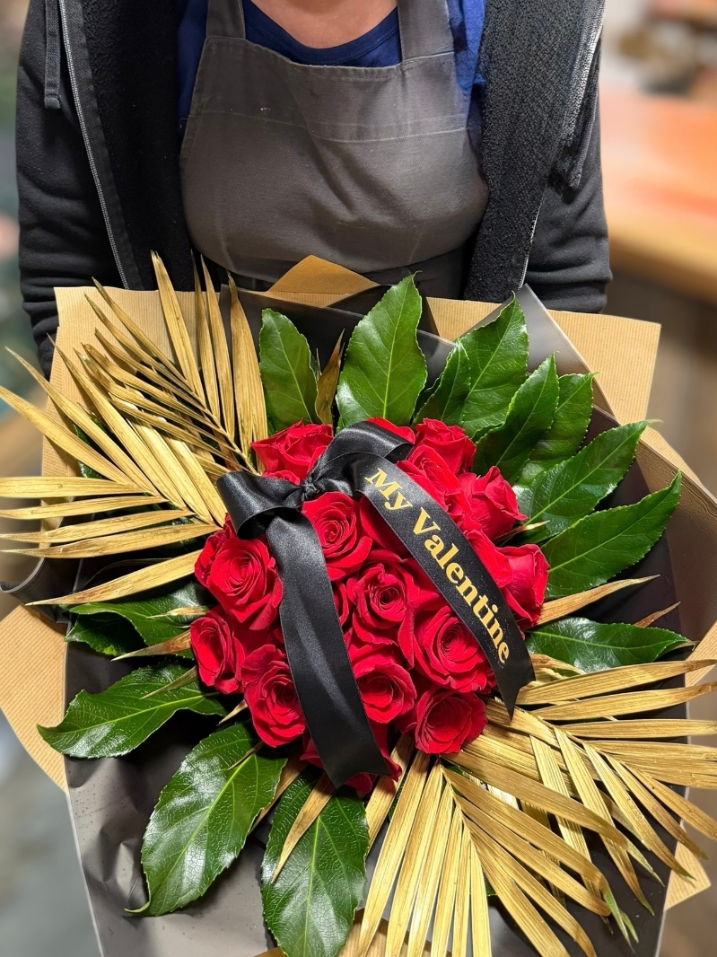 Be My Valentine Luxury Red Rose Handtied