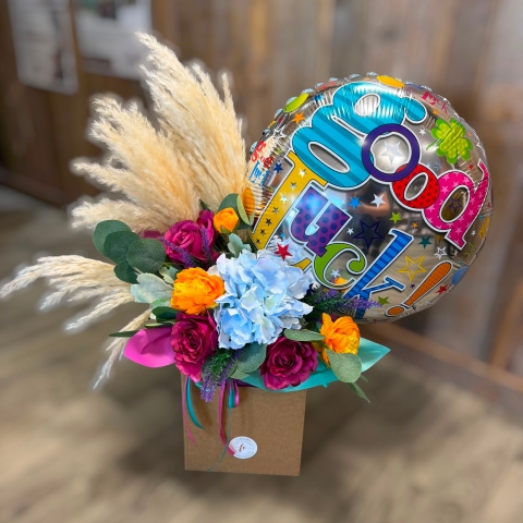 Bloom & Balloon Arrangement